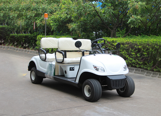 大型挖掘机 EC-600