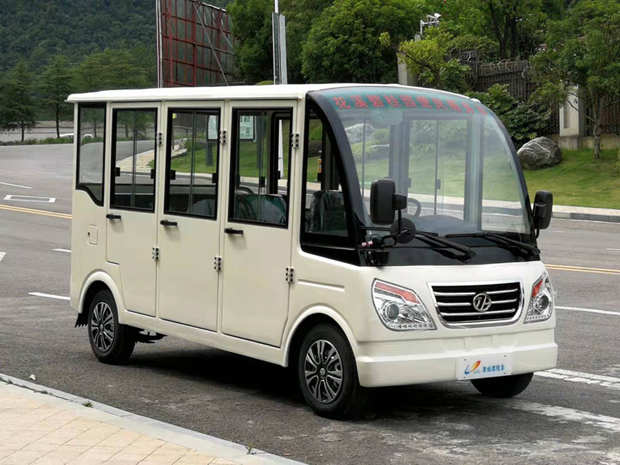8座封闭式电动观光车